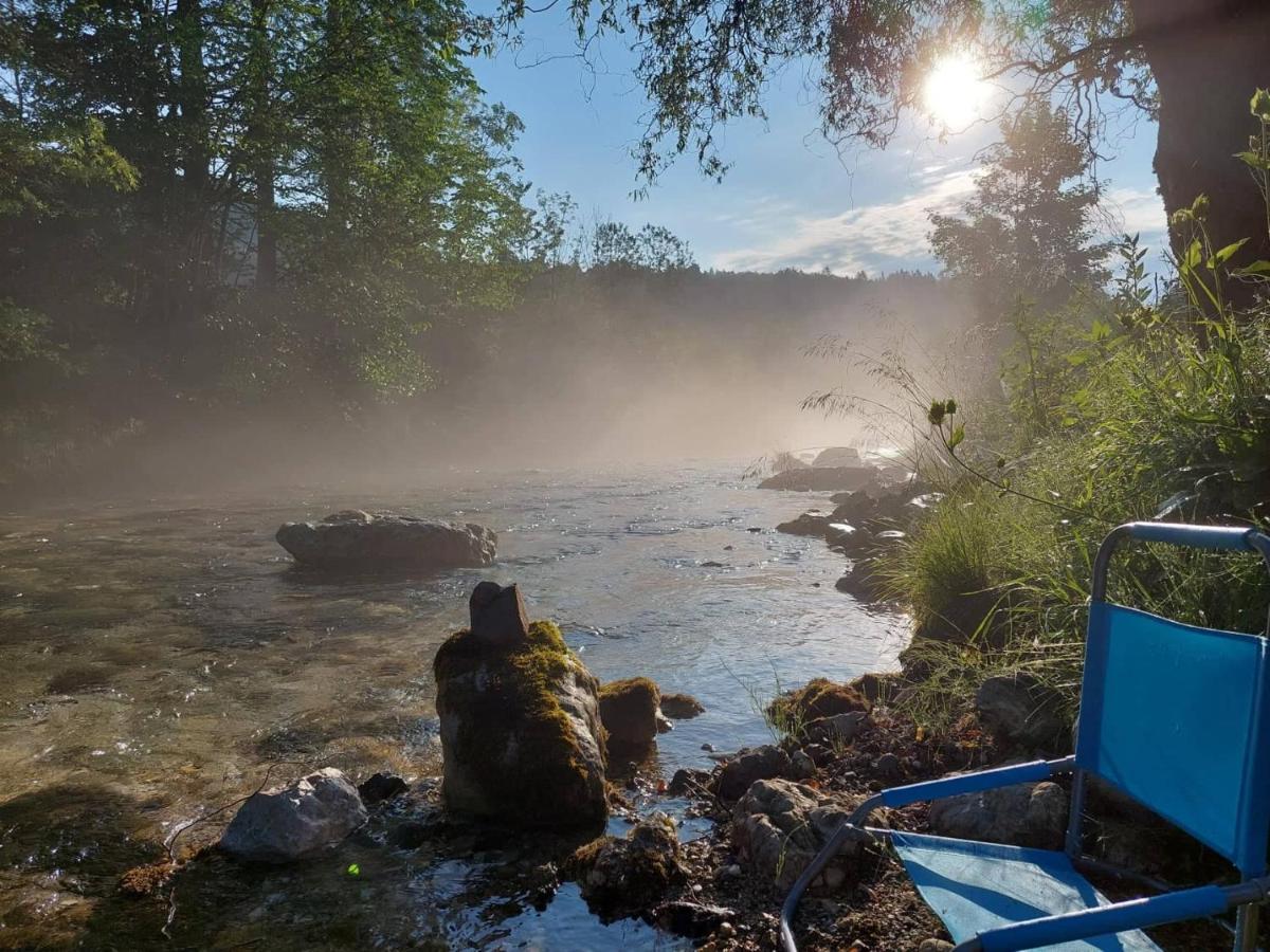 The Riverside Chill Hostel Bled Buitenkant foto